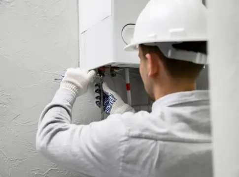 Ni 22 ni 24 grados: el ajuste de los técnicos en la caldera para calentar la casa gastando un 20% menos Ni 22 ni 24 grados: el ajuste de los técnicos en la caldera para calentar la casa gastando un 20% menos
