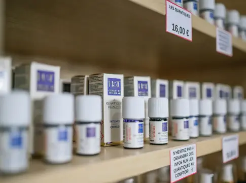 cannabis-medicinal-farmacias-hospitalari-portada cannabis medicinal España