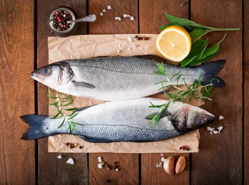 Los médicos advierten que el 40% de los españoles sufren niveles críticos de vitamina D: los beneficios del pescado azul frente a la epidemia silenciosa Los médicos advierten que el 40% de los españoles sufren niveles críticos de vitamina D: los beneficios del pescado azul frente a la epidemia silenciosa