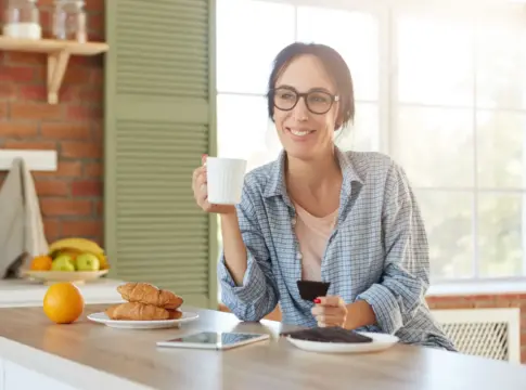 Solo tardas cinco minutos: el desayuno rico en proteínas definitivo para evitar el hambre antes de comer Solo tardas cinco minutos: el desayuno rico en proteínas definitivo para evitar el hambre antes de comer