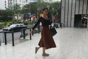 faldas Stradivarius