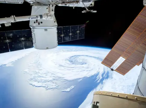 fenomenos-naturales-vistos-desde-espacio-portada fenómenos naturales vistos desde el espacio
