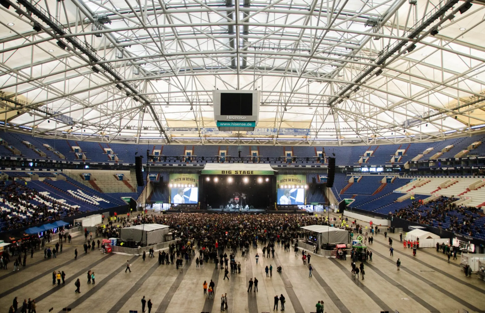 La Fúmiga llena el Roig Arena de Valencia: dos macroconciertos de despedida para 36.000 personas 1 La Fúmiga despedida Valencia