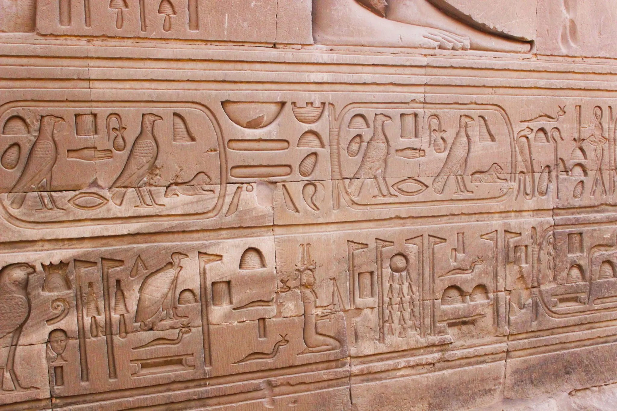 destinos con enigmas históricos