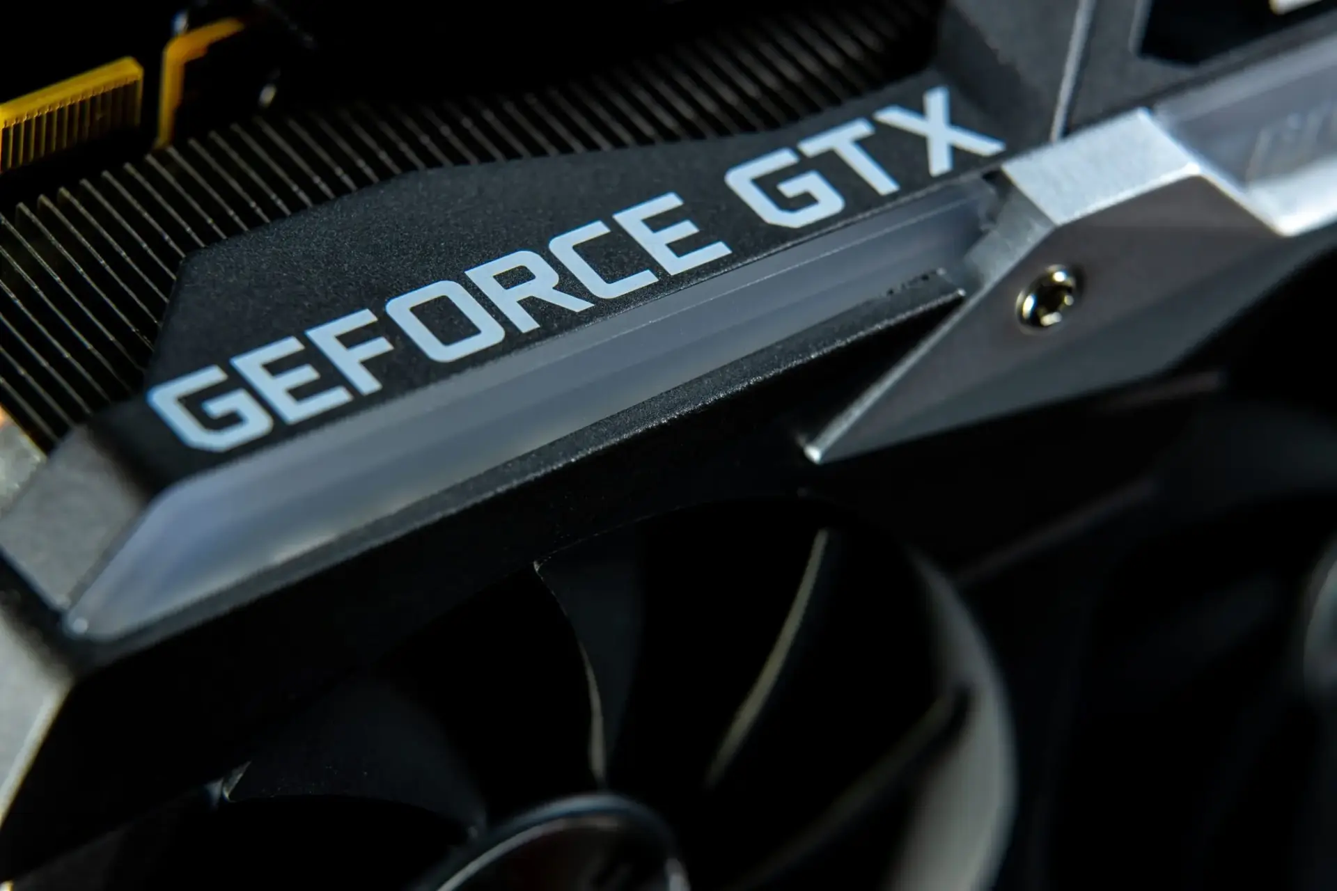 nvidia-deja-fabricar-rtx-5090-ia-portada Nvidia RTX 5090