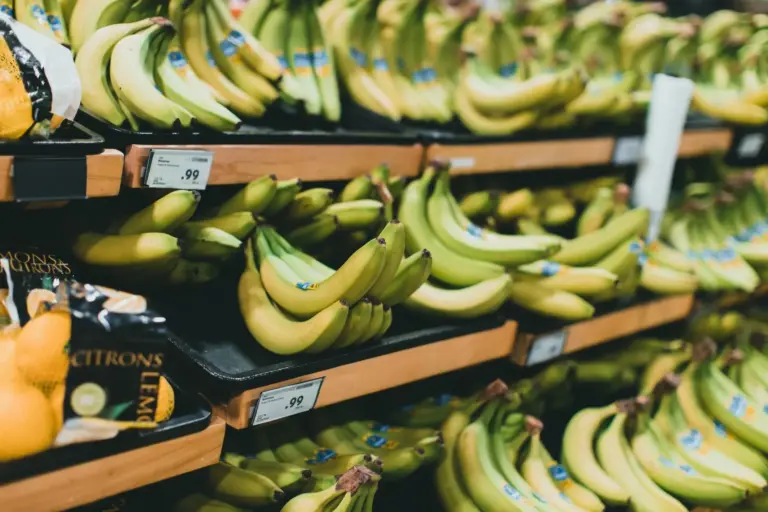Patatas, peras y macarrones: los 3 productos con el mayor repunte de precio en supermercados