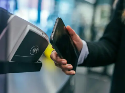 tiktok-superapp-pagos-viajes-comercio-portada TikTok superapp