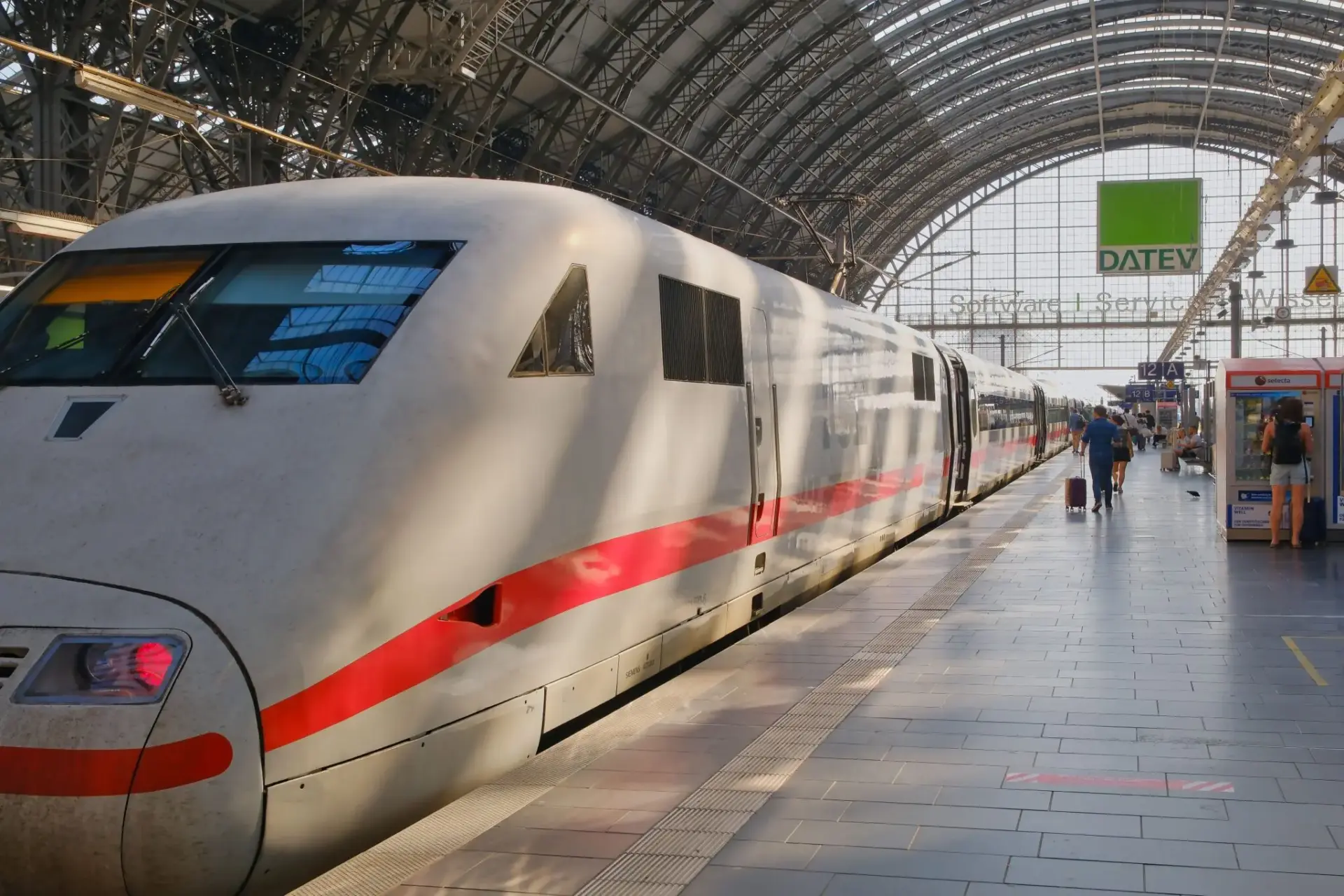 viajes-gratis-ave-jovenes-renfe-portada viajes gratis AVE jóvenes