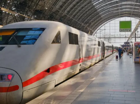 viajes-gratis-ave-jovenes-renfe-portada viajes gratis AVE jóvenes