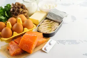 AEMPS y nutricionistas advierten: la caída de horas de luz en octubre acelera el déficit de Vitamina D en el 60% de los adultos
